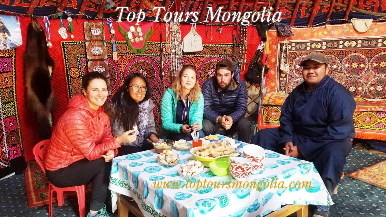Top Tour & Guesthouse Mongolia Ulaanbaatar Exterior photo